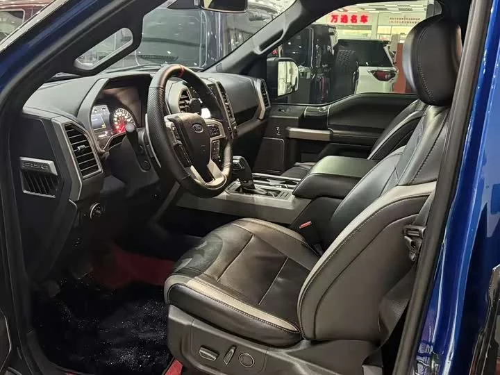 Ford F-150 Raptor