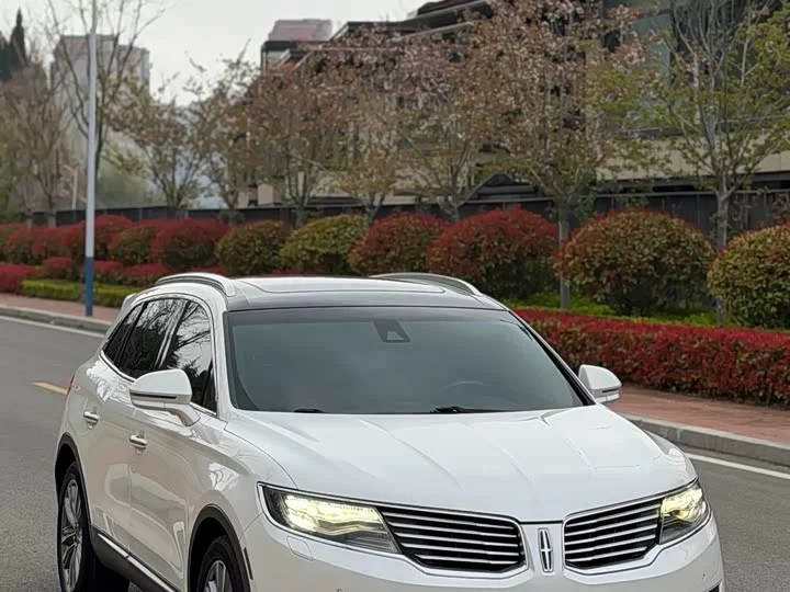 Lincoln MKX