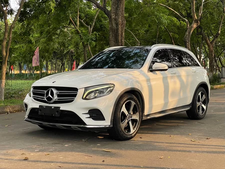 Mercedes Benz GLC