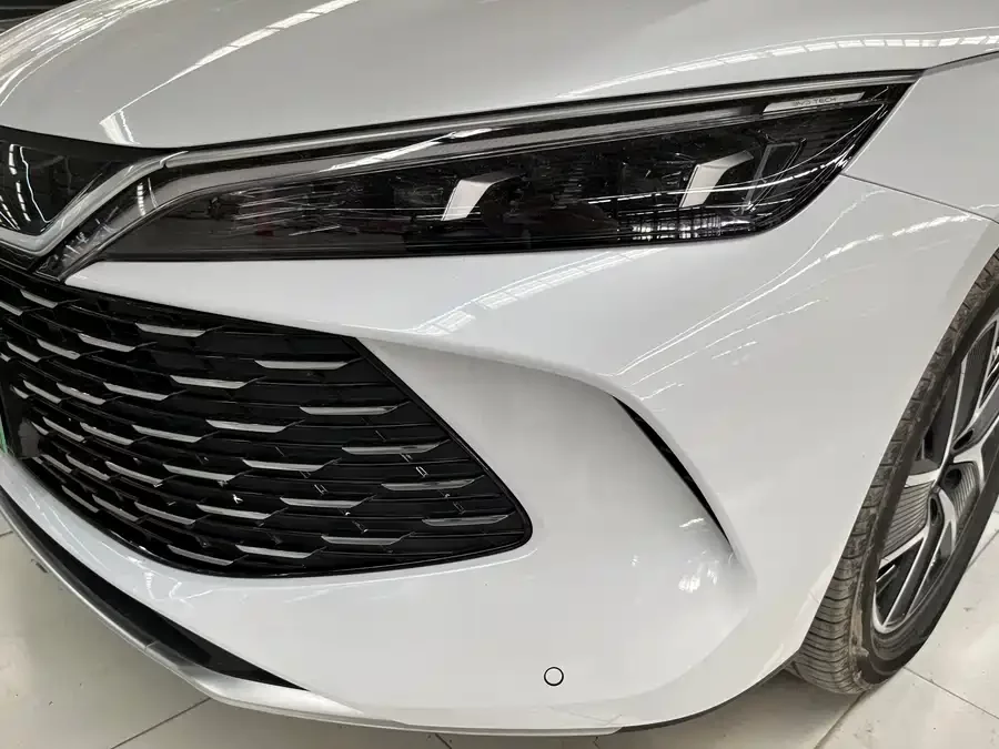 BYD Qin L