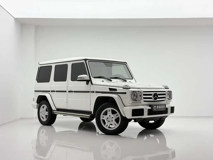 Mercedes Benz G-rated