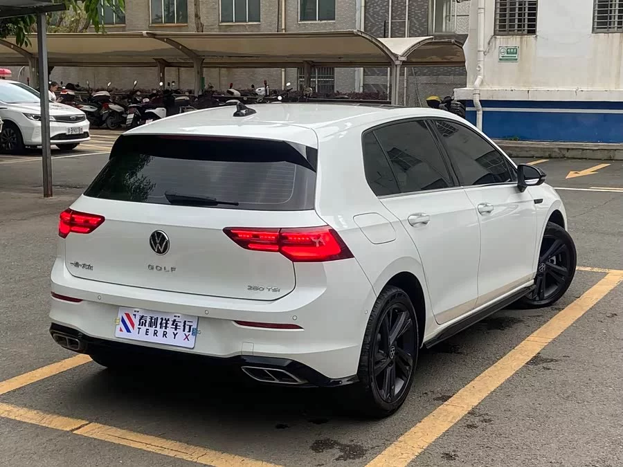 Volkswagen golf