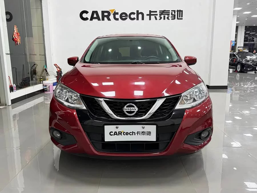 Nissan Tiida