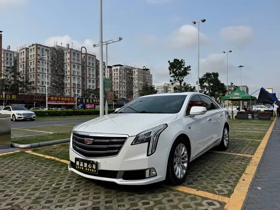 Cadillac XTS