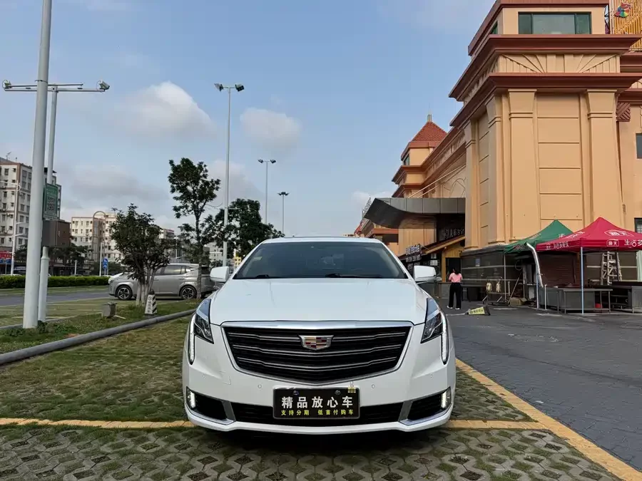 Cadillac XTS