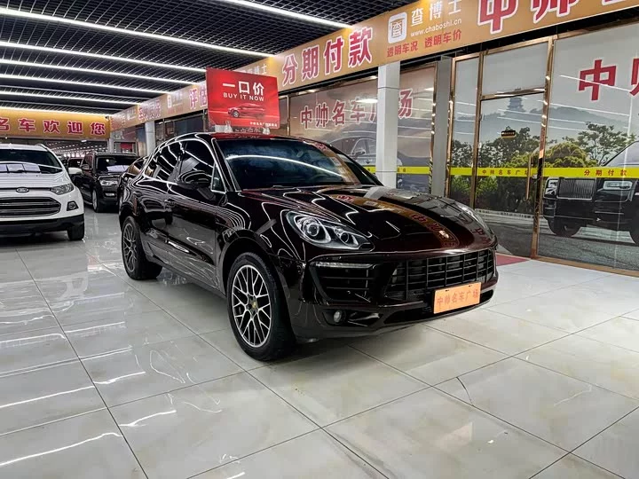 Porsche Macan