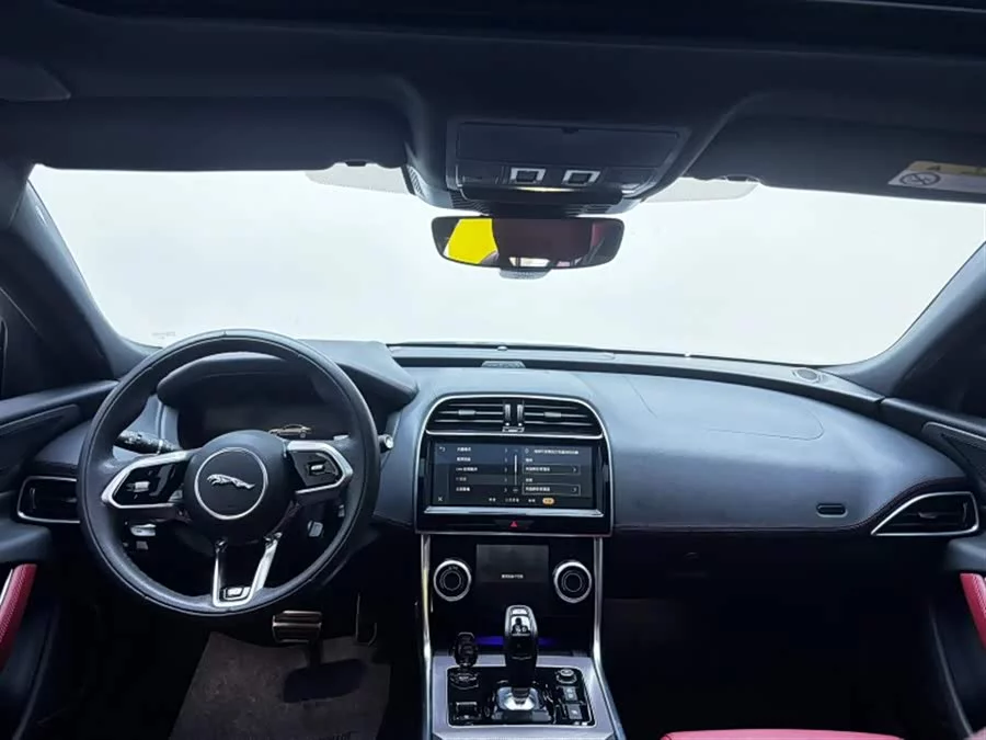 Jaguar XEL