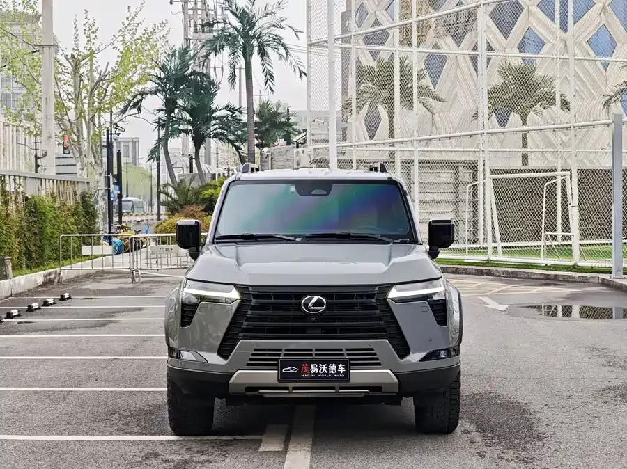 Lexus GX