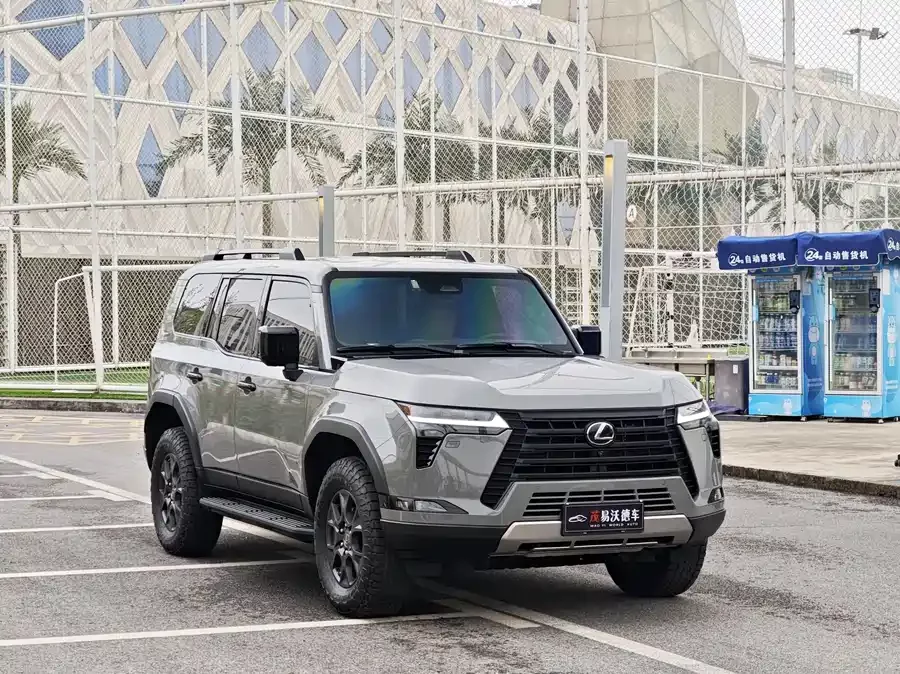 Lexus GX