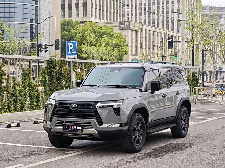 Lexus GX