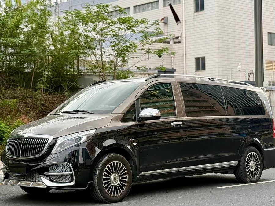 Mercedes Benz Vito