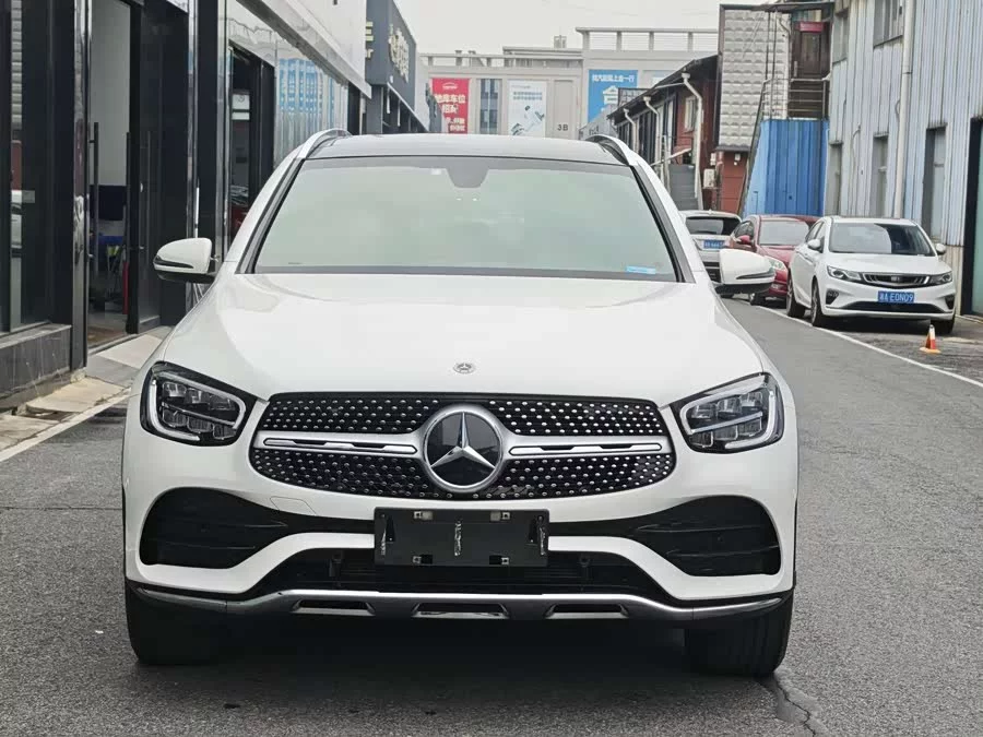 Mercedes Benz GLC