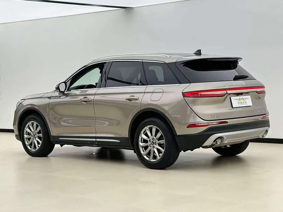 Lincoln Adventurer