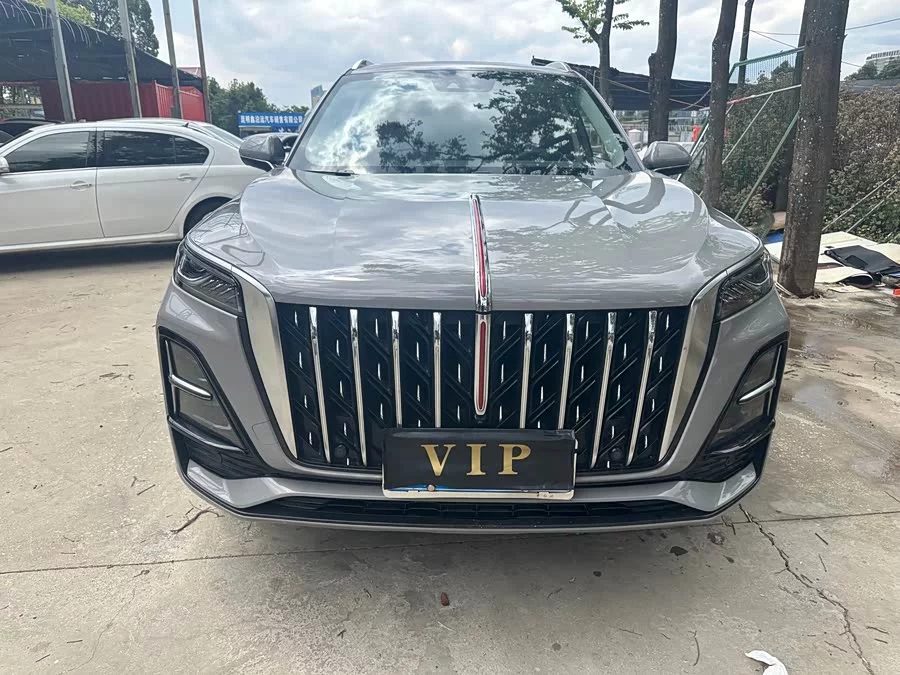 Hongqi HS5