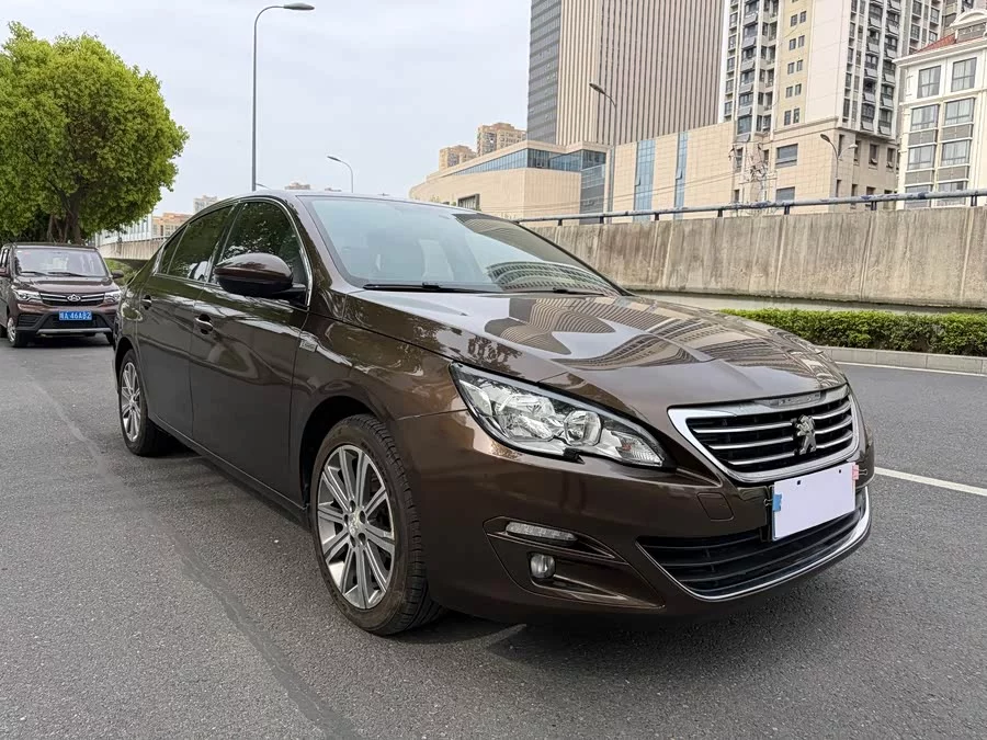 Peugeot 408