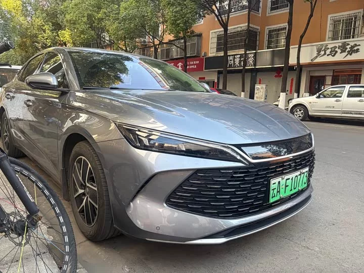 BYD Qin L