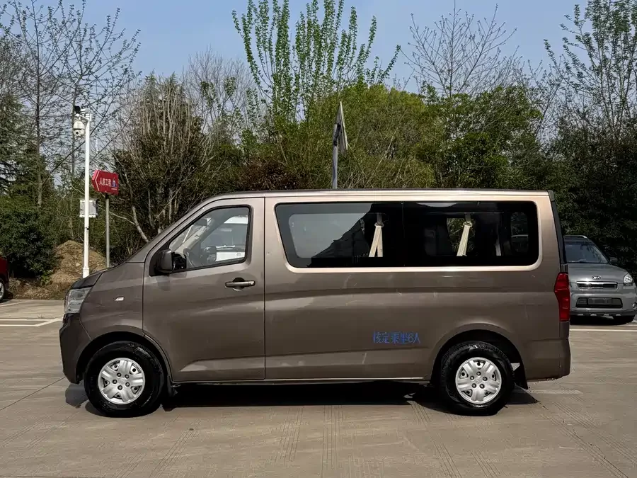 Changan Kaicene Changan Ruixing M60