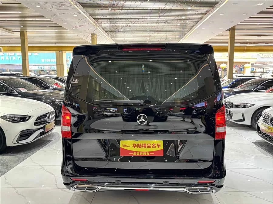 Mercedes Benz Vito