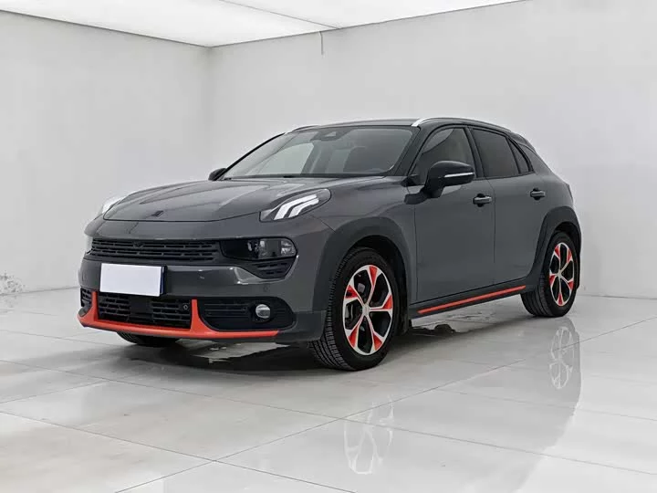 Lynk & Co 02