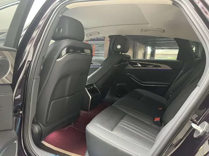 Hongqi H9