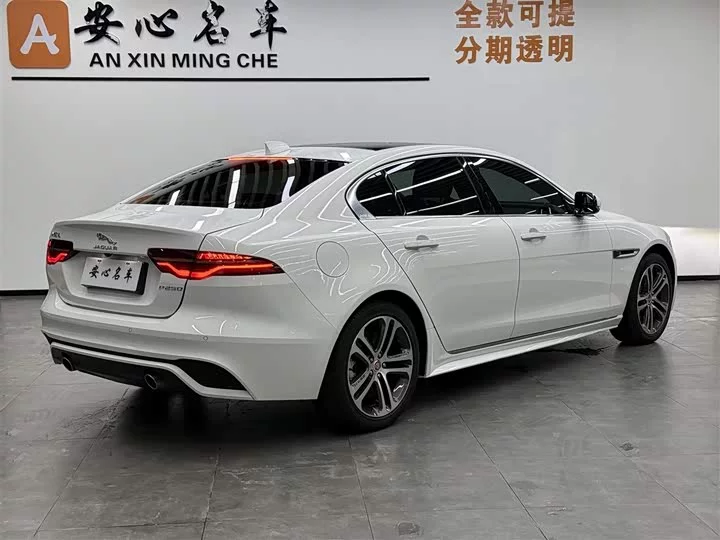 Jaguar XEL