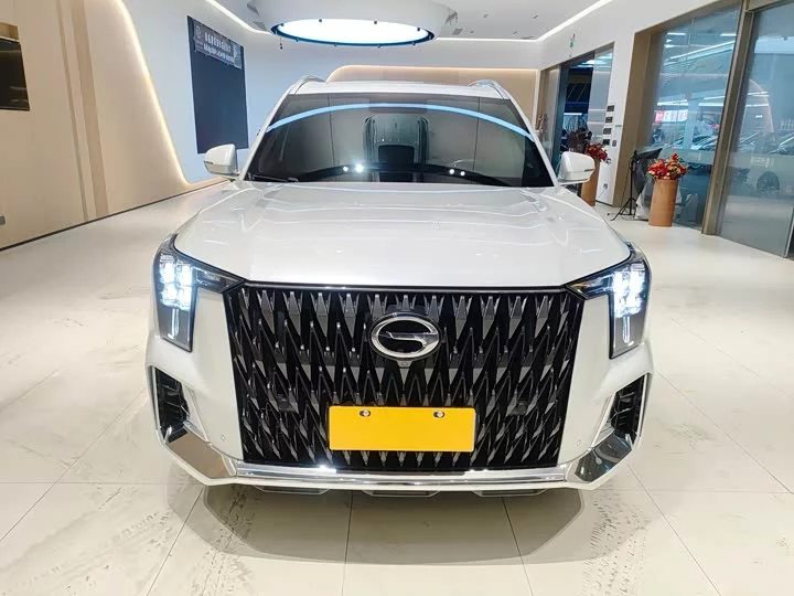 GAC Trumpchi GS8