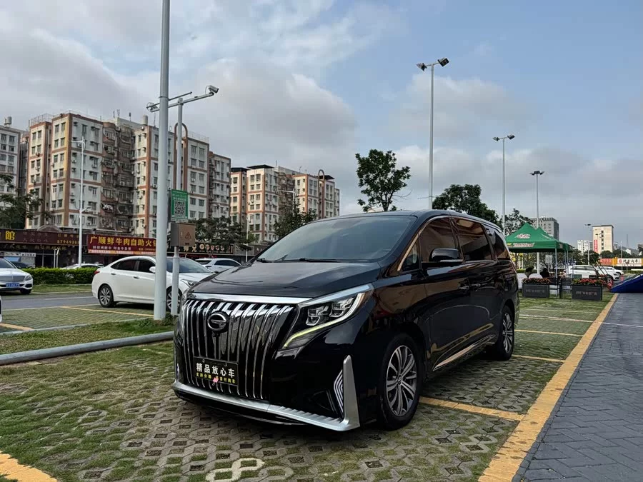 GAC Trumpchi M8