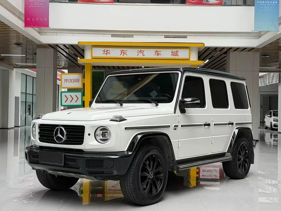 Mercedes Benz G-rated
