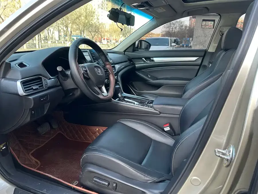 Honda Inspire
