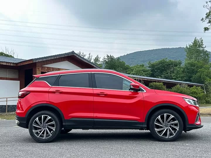 Geely Binyue