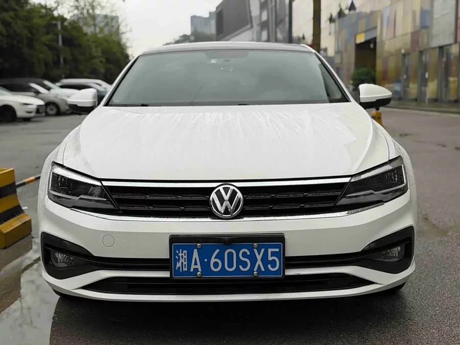 Volkswagen Lingdu