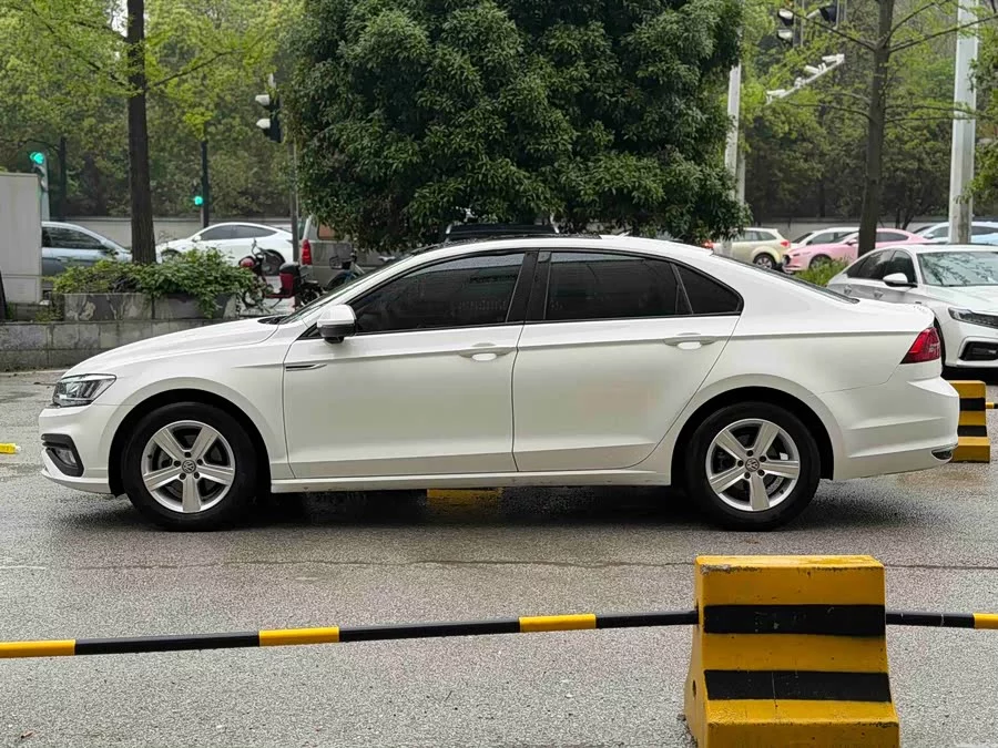 Volkswagen Lingdu