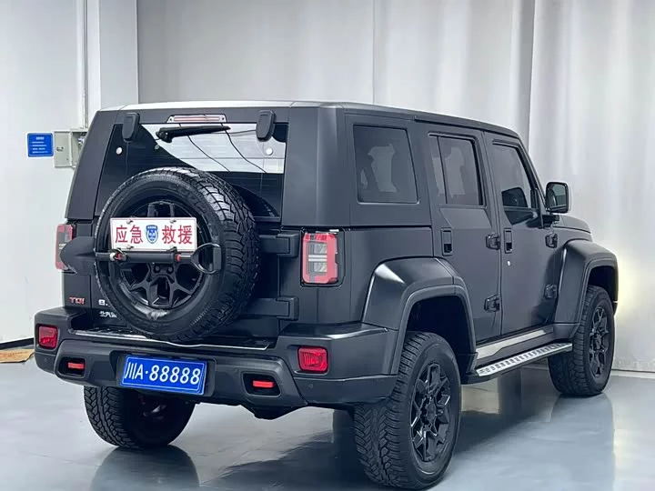 BAIC BJ40