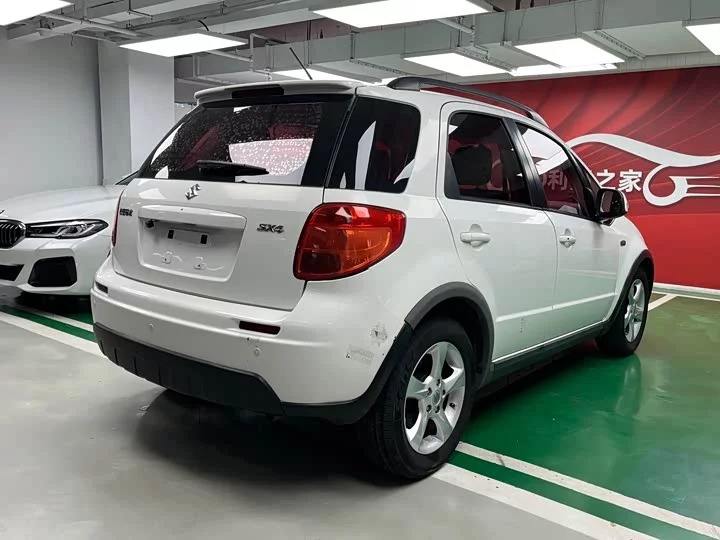 Suzuki SX4