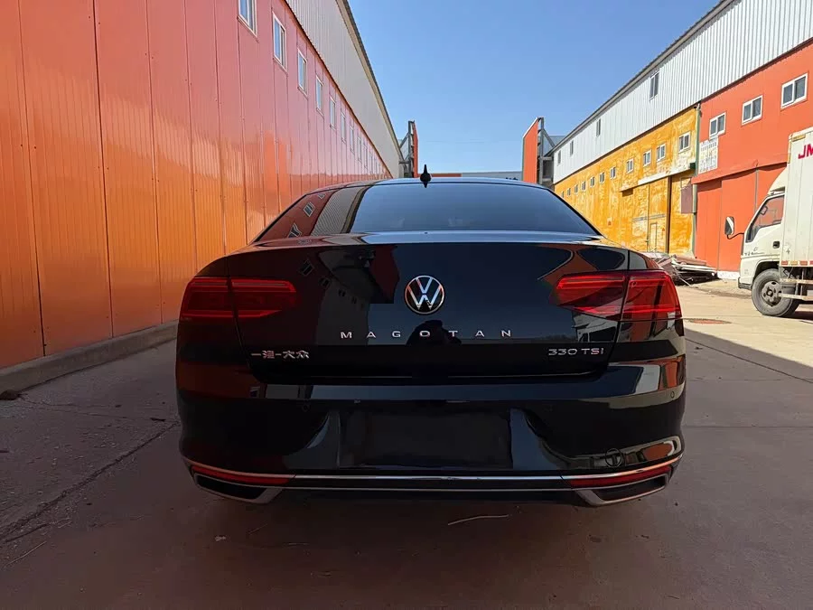 Volkswagen Magotan