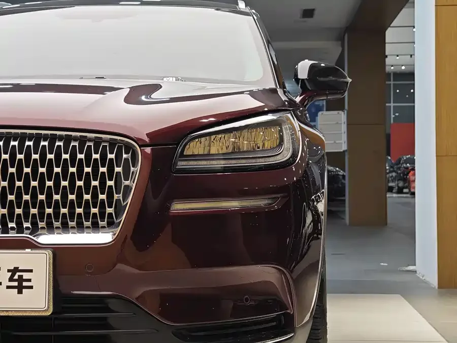 Lincoln Adventurer