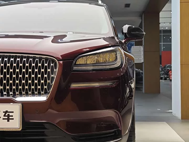 Lincoln adventurer