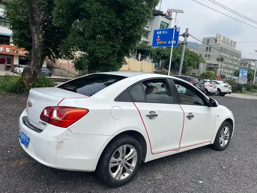 Chevrolet Cruze