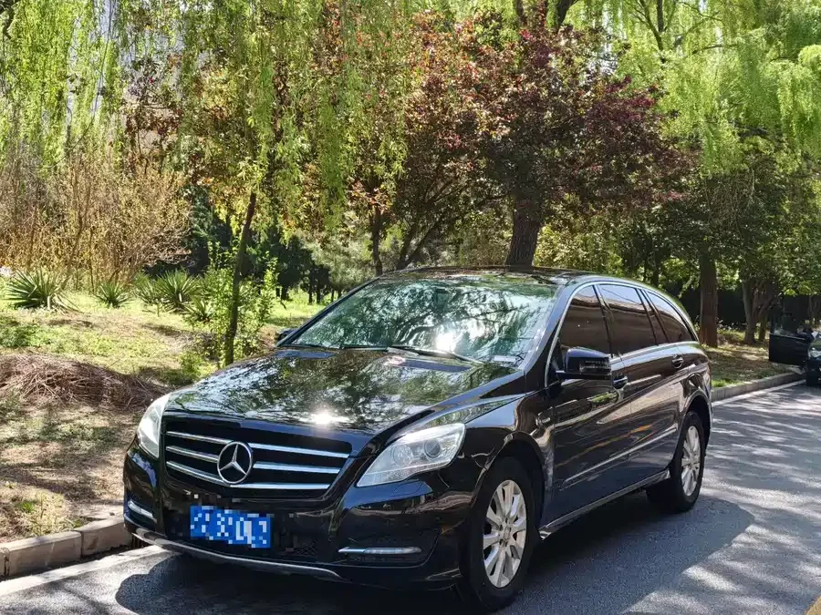 Mercedes Benz R-rated