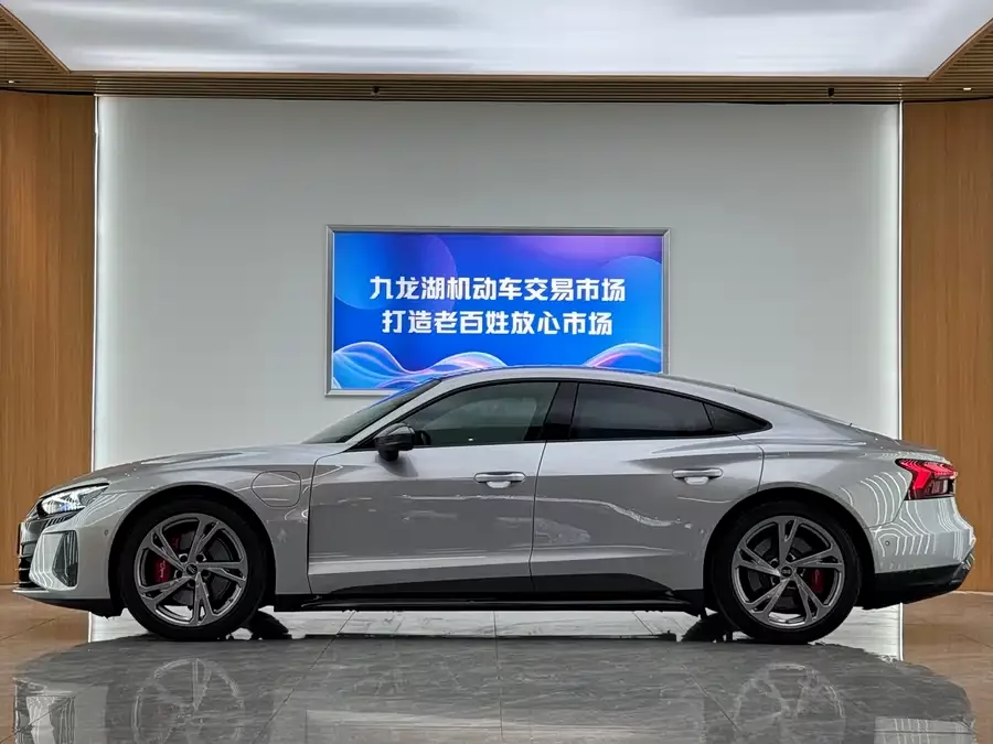Audi e-tron GT