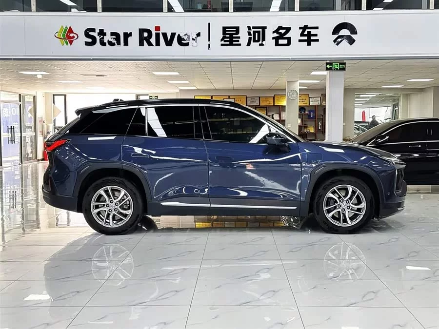 NIO ES6