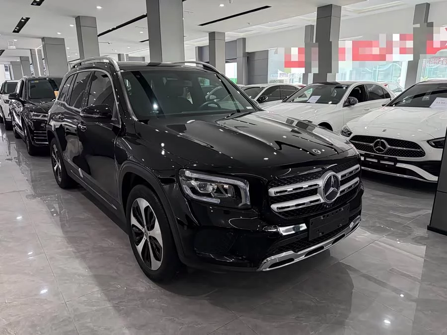 Mercedes Benz GLB