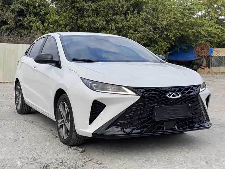 Chery Arrizo 5
