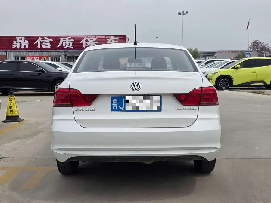 Volkswagen Santana