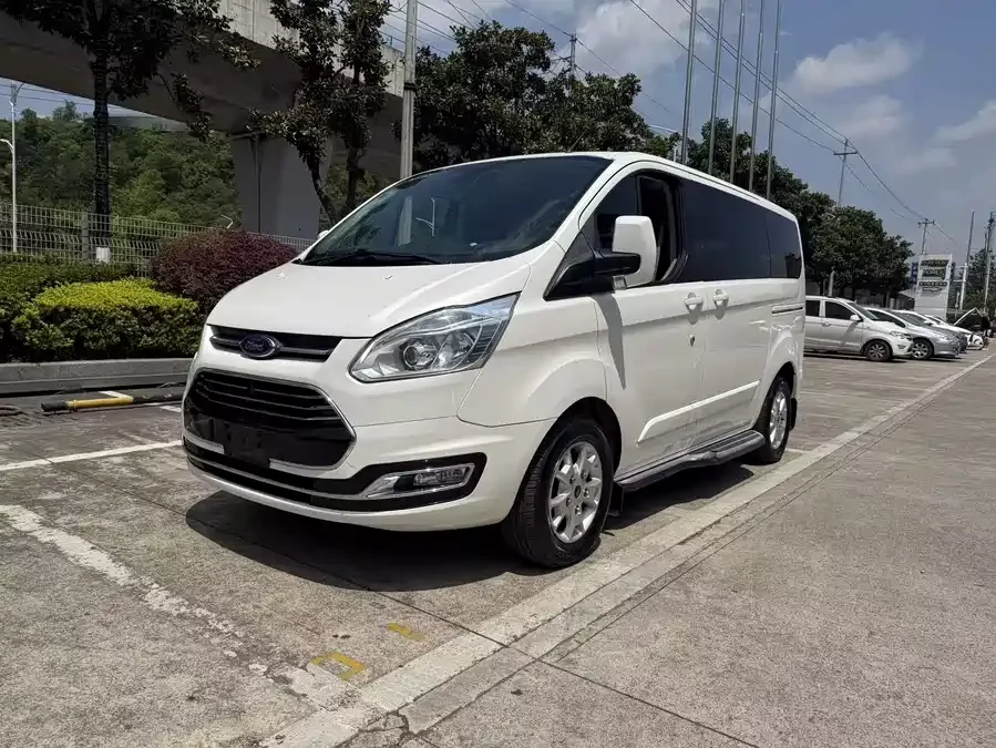 Ford Tourneo