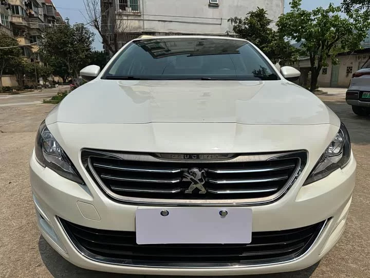 Peugeot 408