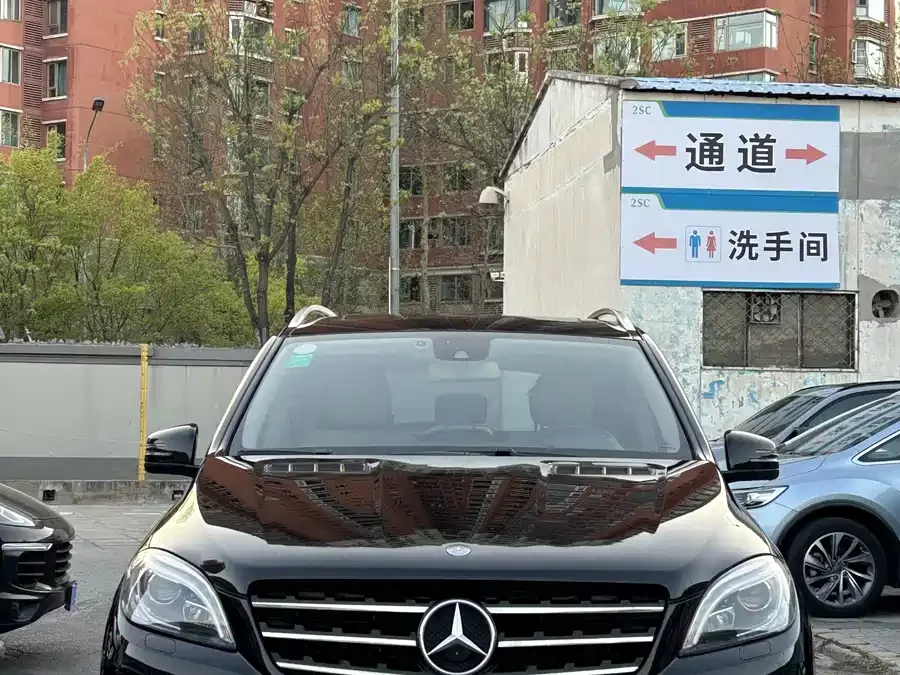 Mercedes Benz M-Class