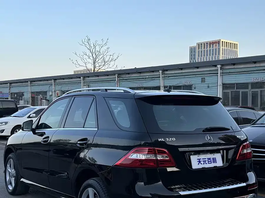 Mercedes Benz M-Class