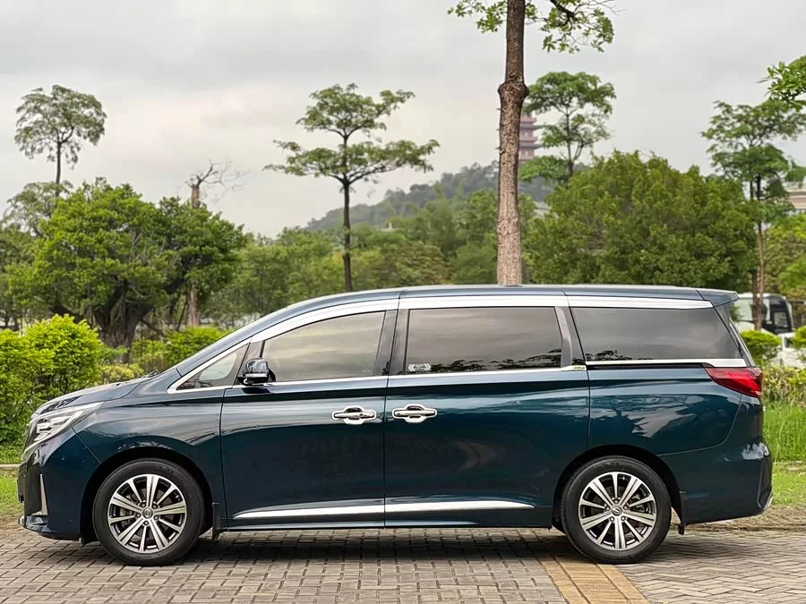 GAC Trumpchi M8