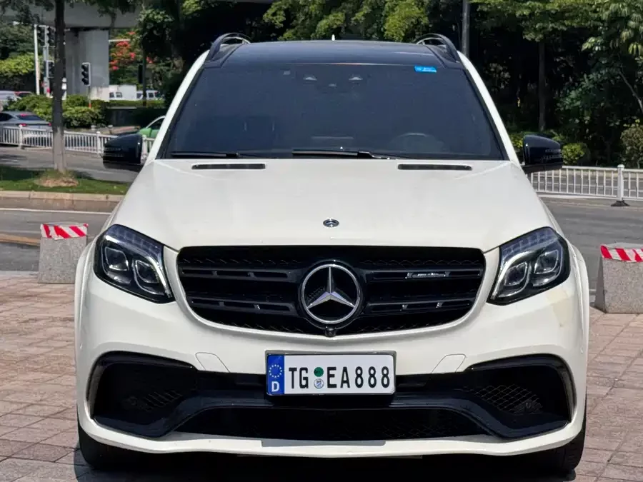 Mercedes Benz GLS AMG